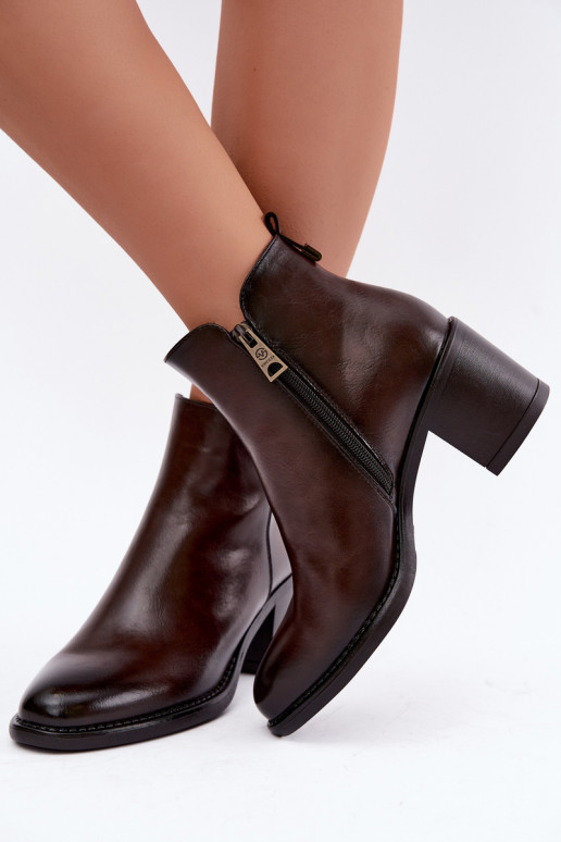 Isolatsiooniga ankle boots kontsadega tumepruunis värvuses Vinceza 58650