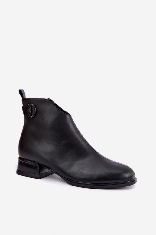 Isolatsiooniga ankle boots dekoratiivsete rihmadega mustas värvuses Vinceza 58692