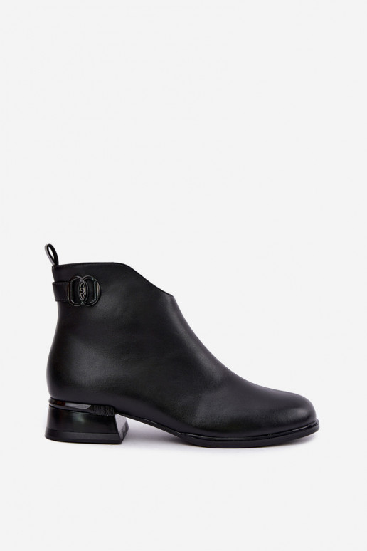 Isolatsiooniga ankle boots dekoratiivsete rihmadega mustas värvuses Vinceza 58692