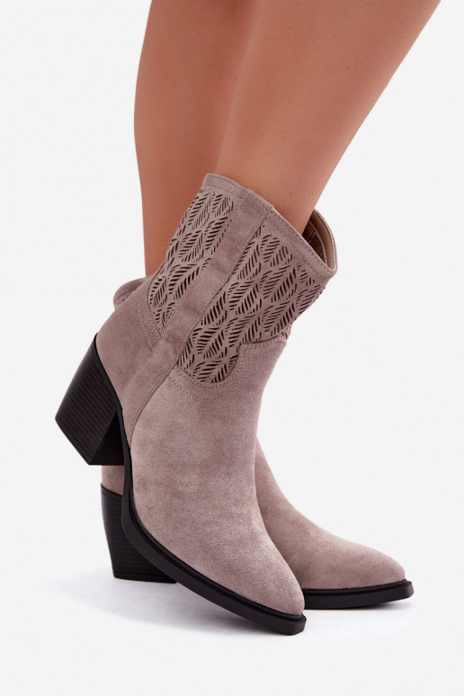 Ankle boots lõikeelementidega isoleeritud liivavärvuses Salinae