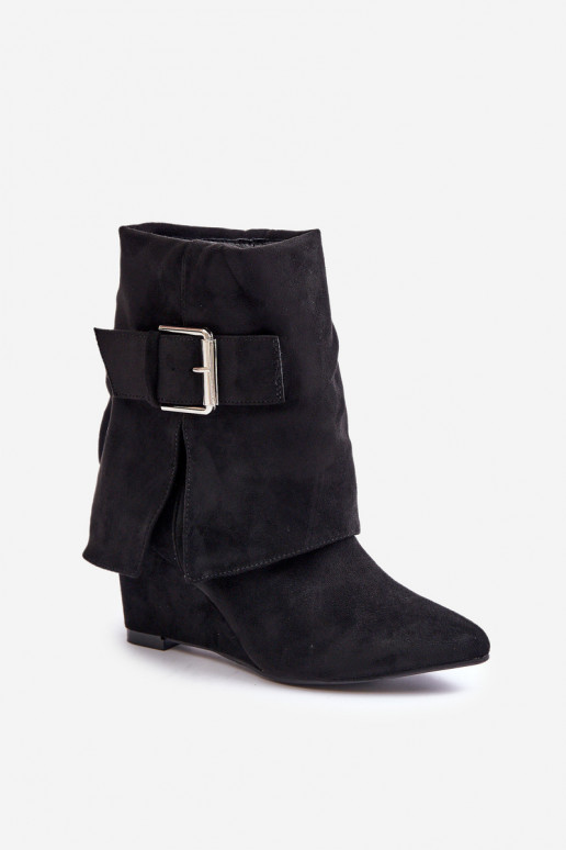 Kä ankle boots platvormiga ja klambrite kunstsuede mustad Vortinia