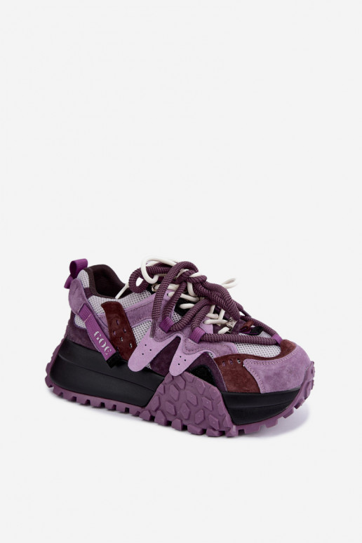 Lillad kunstsuede spordijalatsid platvormiga GOE UU2N4016