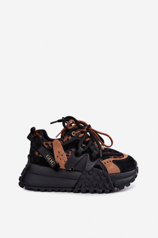 Mustad kunstsuede spordijalatsid platvormiga ja leopardimustriga detailidega GOE UU2N4017