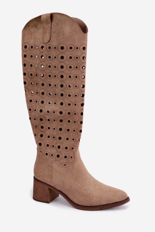 Knee-high saapad perforatsioonielementidega Kireya pruun