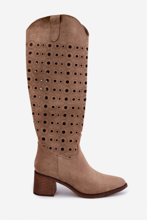 Knee-high saapad perforatsioonielementidega Kireya pruun
