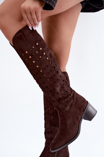Knee-high saapad perforatsioonielementidega Kireya šokolaad