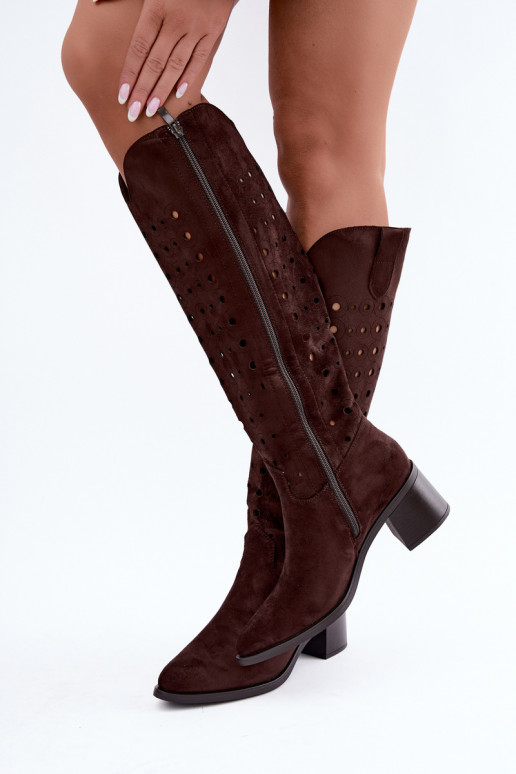 Knee-high saapad perforatsioonielementidega Kireya šokolaad