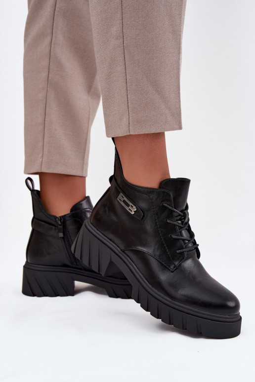 Madala soe naiste ankle boots kaunistatud kontsadega mustad Therisse