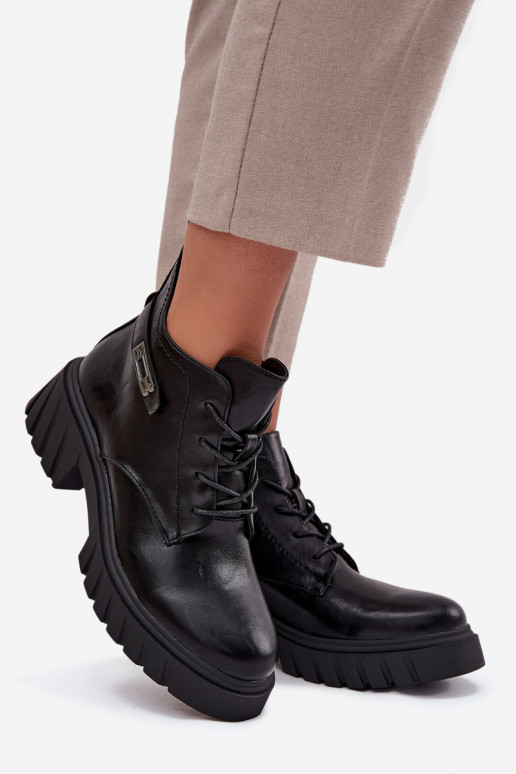Madala soe naiste ankle boots kaunistatud kontsadega mustad Therisse