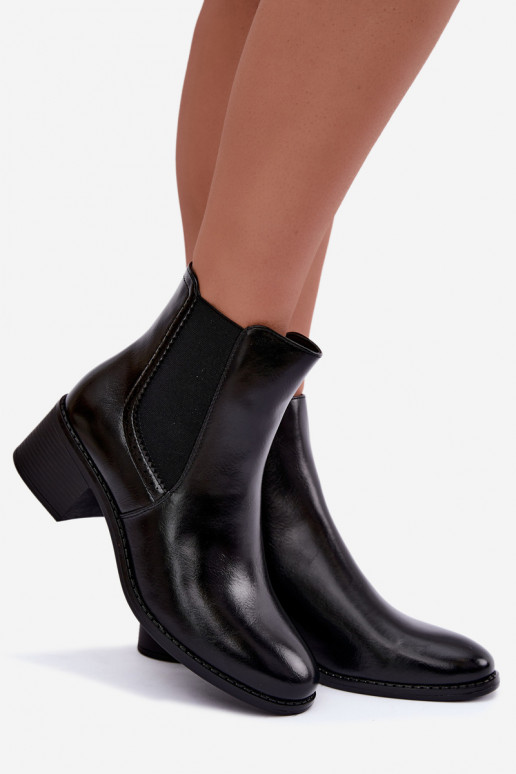 Stiilsed naiste ankle saapad musta värvi Dalmora