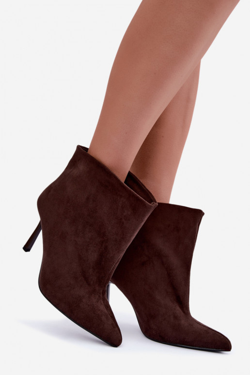 Šokolaadi värvi slip-on ankle boots õhukeste kontsadega Kamea
