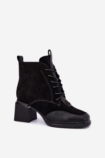 nööriga isoleeritud pahkluu saapad faux suede Artiker 59C0116 mustas
