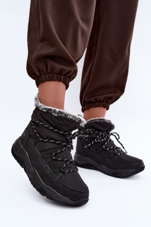 libisev lumeeneboots stiilsete detailidega Lee Cooper LCJ-24-03-3063 mustas värv