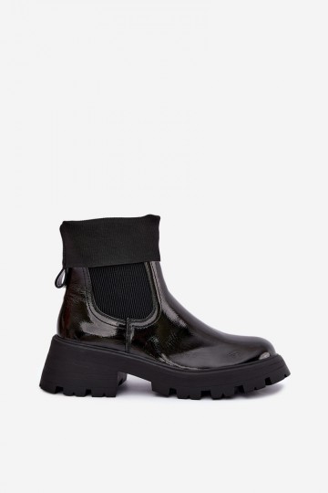 stiils ankle-kingad lakiefektiga musta värv 2