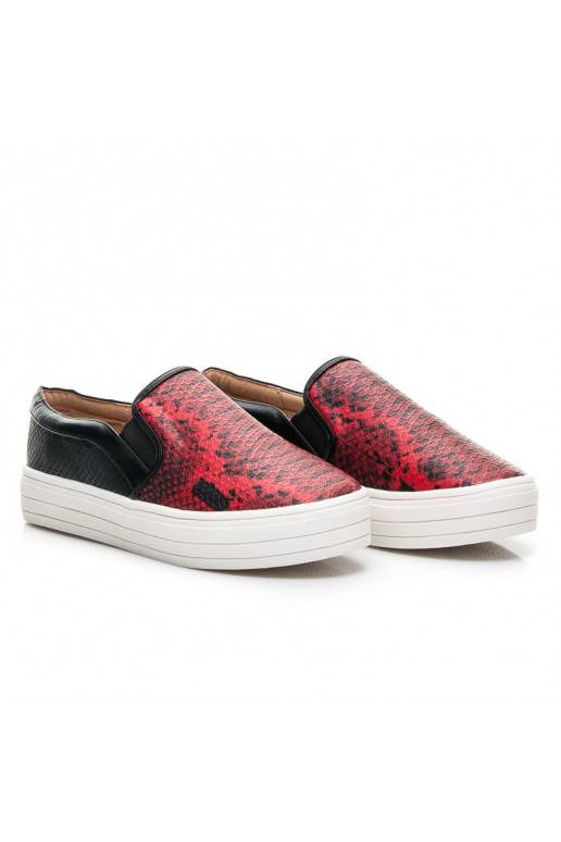 Paksupõhjaga Slip On kingad Q33-19R /S1-2P