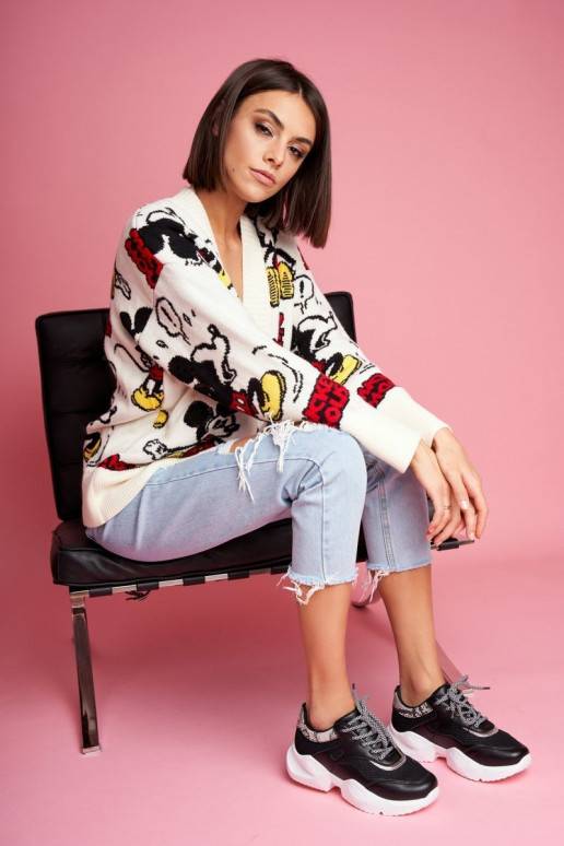 Sportliku stiiliga   jalanõud... Sportliku stiiliga   jalanõud...