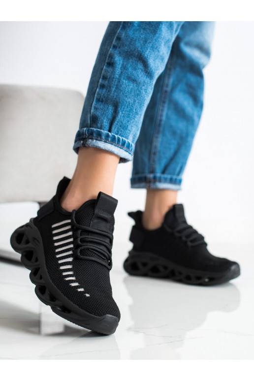 Juodos spalvos Sneakers modelio batai... Juodos spalvos Sneakers modelio batai...