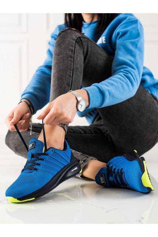 Sinist värvi spordijalatsid DK