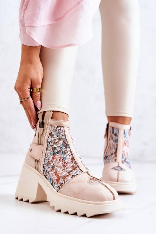 Naiste poolsaapad beeži värvi Naiste poolsaapad beeži värvi