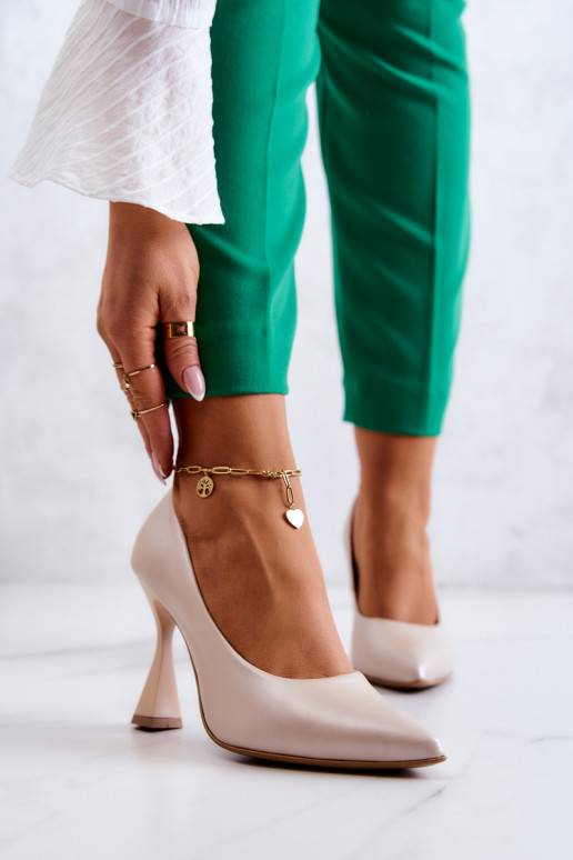 Moekad Kingad Shoes beeži värvi