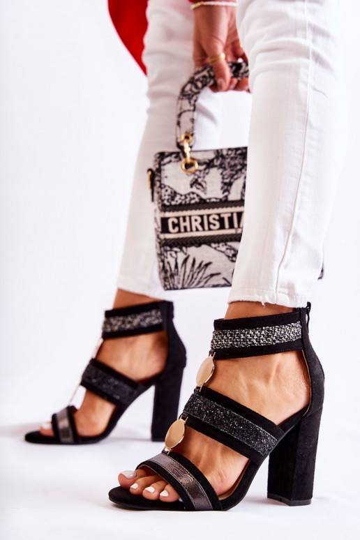 Naistesandaalid kõrge jämeda kontsaga...