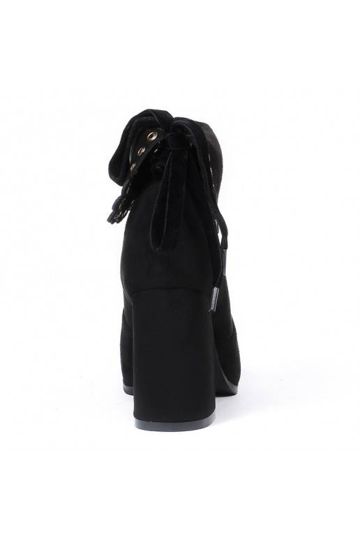 Must Seastari saapad M268B Must Seastari saapad M268B