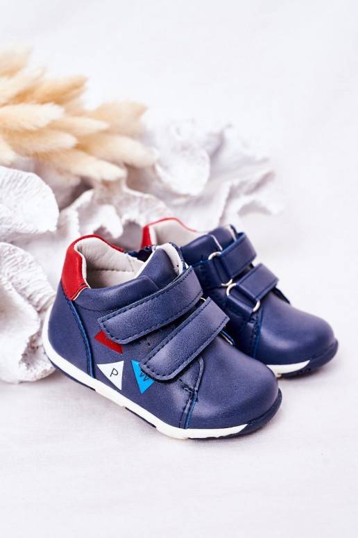 Laste jalanõud   jalatsid krõpsudega... Laste jalanõud   jalatsid krõpsudega...