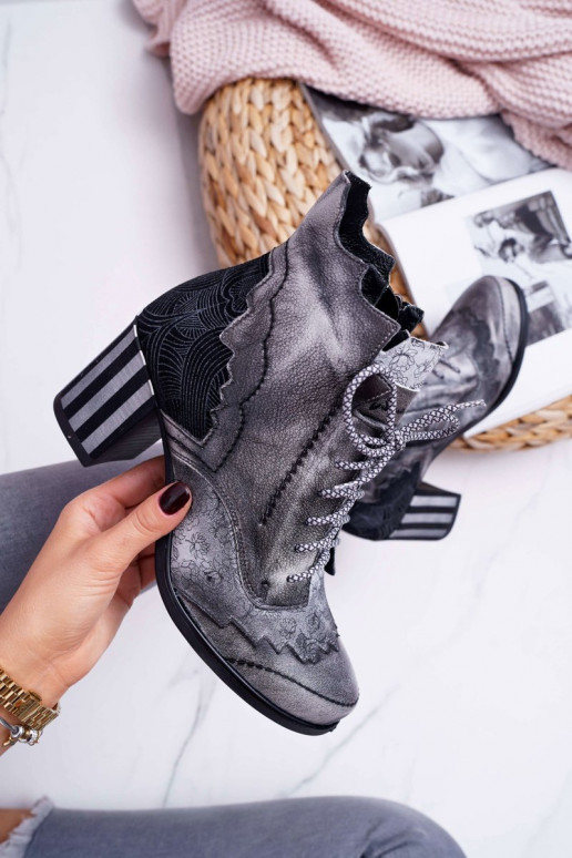 Naiste poolsaapad  Halli värvi Naiste poolsaapad  Halli värvi