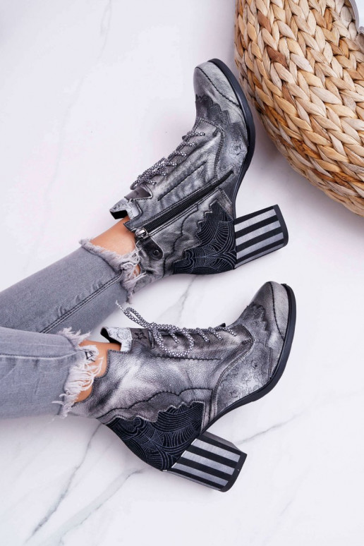 Naiste poolsaapad  Halli värvi Naiste poolsaapad  Halli värvi