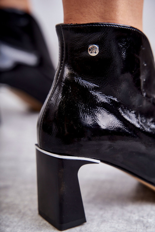 Naiste poolsaapad kõrge jämeda... Naiste poolsaapad kõrge jämeda...