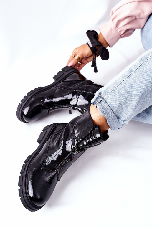 Naiste poolsaapad mustad jalanõud... Naiste poolsaapad mustad jalanõud...