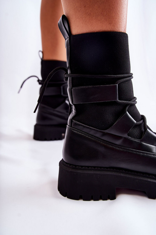 Massiivsed saapad  mustad Fallor