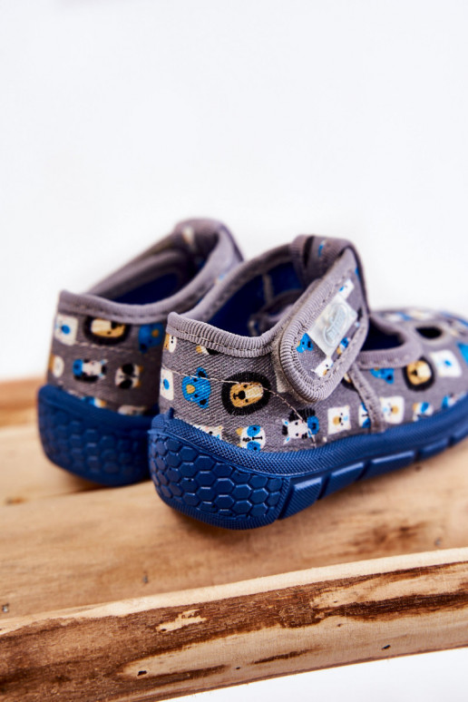 Kingad/sussid Befado  Halli värvi