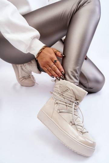 Moekad nööpidega lumesaapad... 2