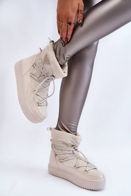 Moekad nööpidega lumesaapad... Moekad nööpidega lumesaapad...