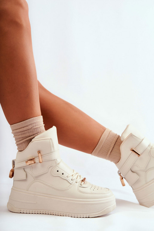 voodriga  spordijalatsid beeži värvi...