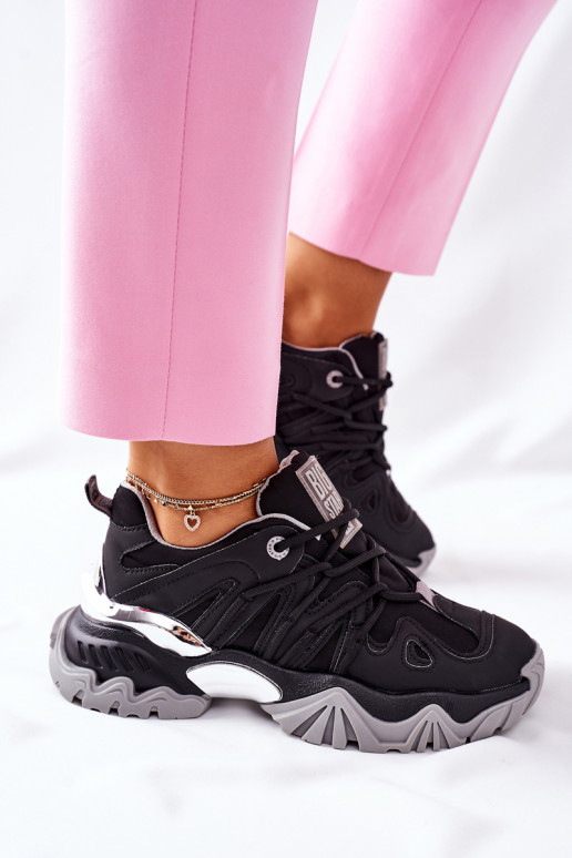 Sportliku stiiliga jalanõud Memory... Sportliku stiiliga jalanõud Memory...