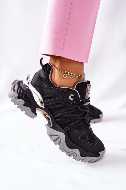 Sportliku stiiliga jalanõud Memory... Sportliku stiiliga jalanõud Memory...