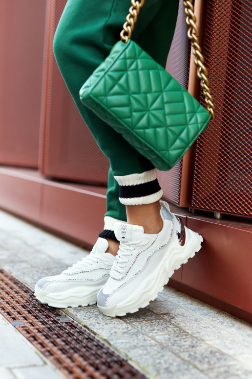 Sportliku stiiliga jalanõud Cross... Sportliku stiiliga jalanõud Cross...