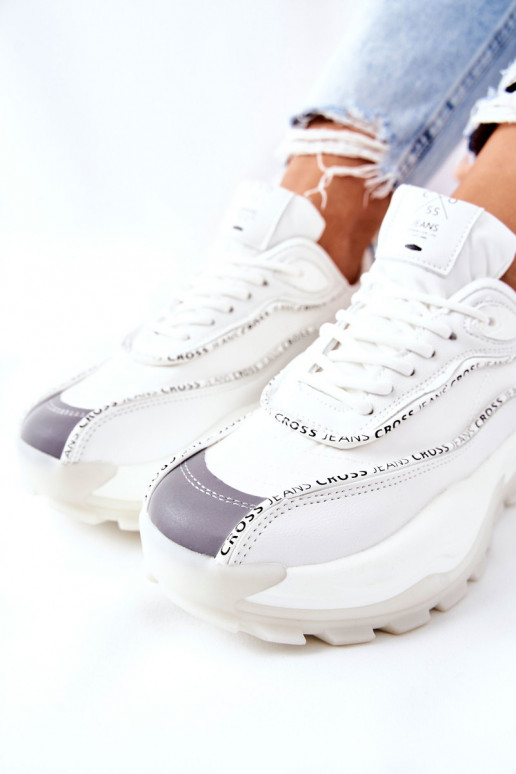 Sportliku stiiliga jalanõud Cross... Sportliku stiiliga jalanõud Cross...