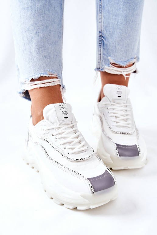 Sportliku stiiliga jalanõud Cross... Sportliku stiiliga jalanõud Cross...