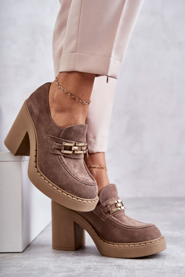 Seemisnakhsed jalatsid... 2