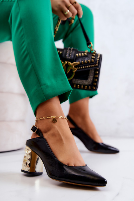 Kingad kõrge jämeda kontsaga mustad Kingad kõrge jämeda kontsaga mustad