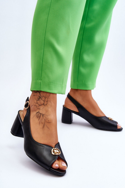 Moekad Naistesandaalid  kõrge jämeda... Moekad Naistesandaalid  kõrge jämeda...