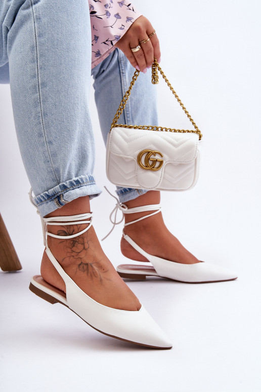 lipsudega baleriinad valget värvi... lipsudega baleriinad valget värvi...