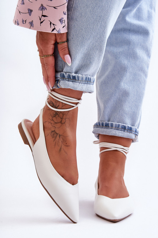 lipsudega baleriinad valget värvi... lipsudega baleriinad valget värvi...