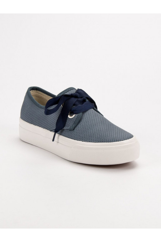 paelte ja lehvidega vaba aja jalatsid... paelte ja lehvidega vaba aja jalatsid...