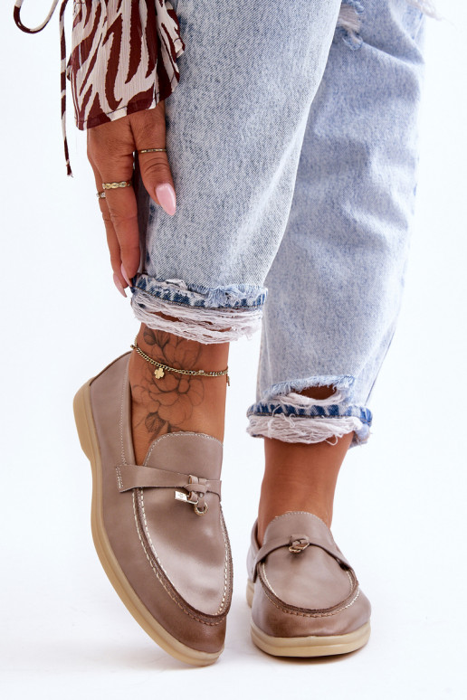 Klassikalise mudeli naiste... Klassikalise mudeli naiste...