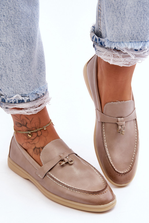 Klassikalise mudeli naiste... Klassikalise mudeli naiste...