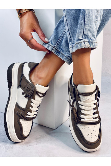 Sneakers tüüpi jalanõud...